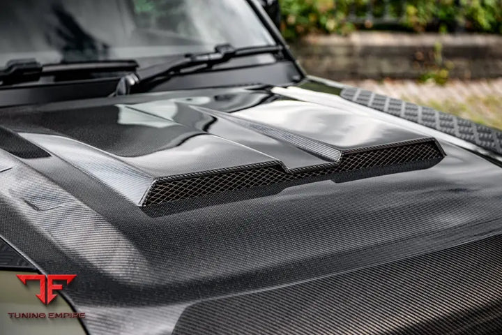 LAND ROVER DEFENDER CARBON FIBER PARTS 2020Y