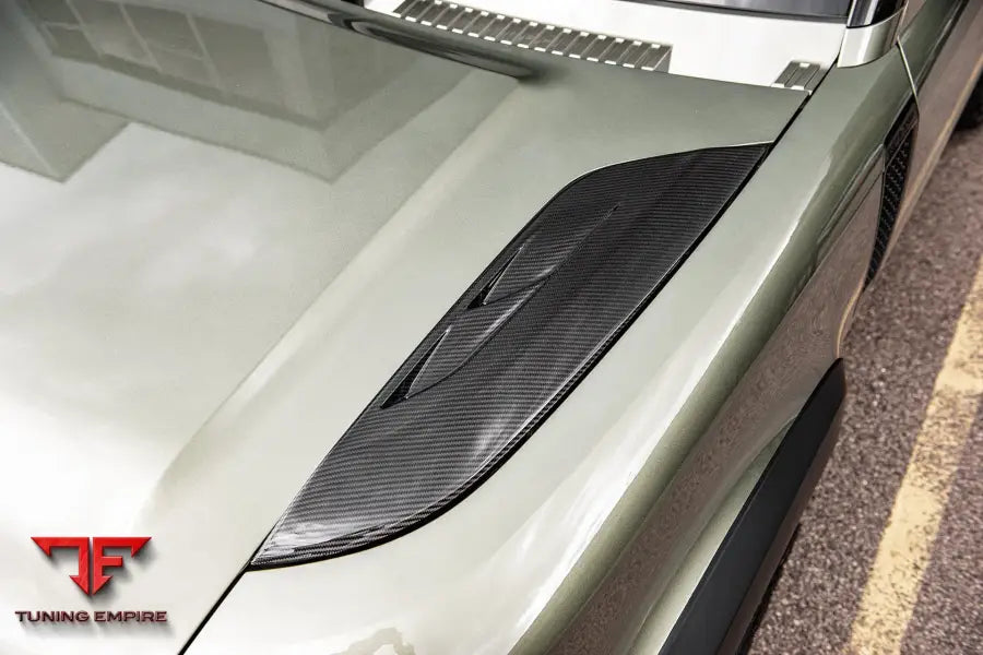 LAND ROVER DEFENDER CARBON FIBER PARTS 2020Y