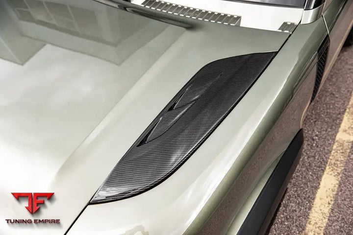 LAND ROVER DEFENDER CARBON FIBER PARTS 2020Y