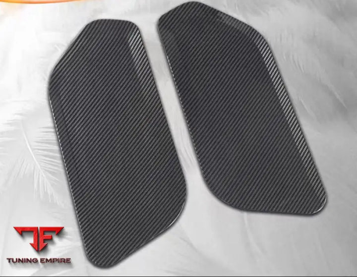 LAND ROVER DEFENDER CENTER CONSOLE CARBON COVER 2020-2024