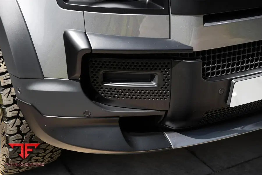 LAND ROVER DEFENDER FRONT BUMPER VENTS 2020Y