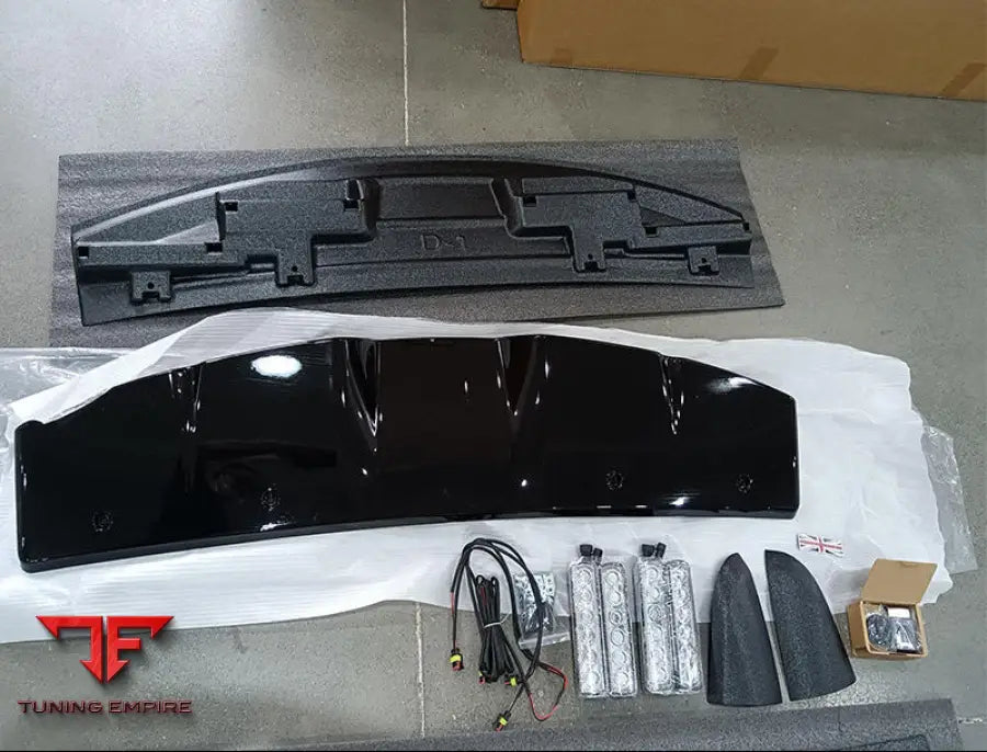 LAND ROVER DEFENDER FRONT LED BAR