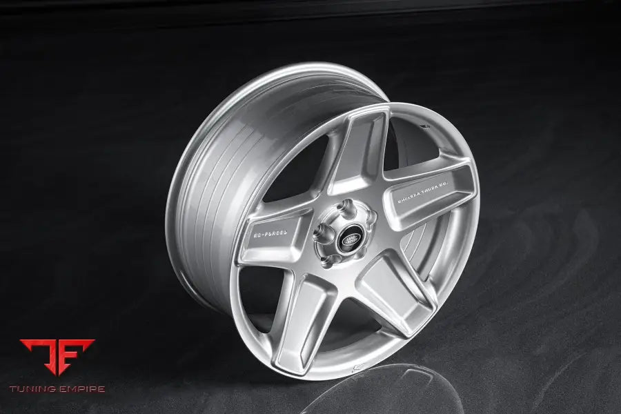 LAND ROVER DEFENDER KAHN FORGED ALLOY WHEELS