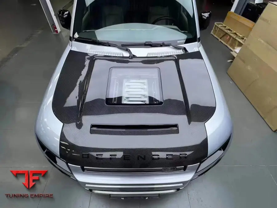 LAND ROVER DEFENDER L663 2020 + PLUMB CARBON HOOD