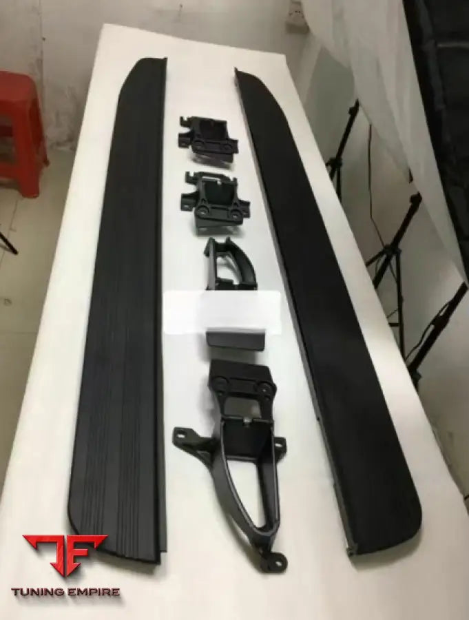 LAND ROVER VOGUE SIDE STEPS 2018y