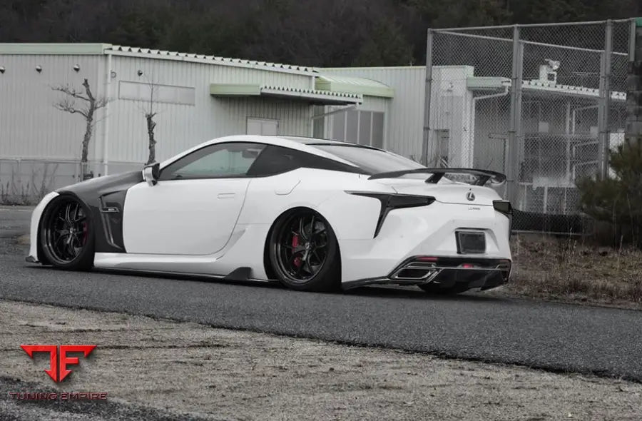 LEXYS LC500H/LC500 BODY KIT WITH WHEELS