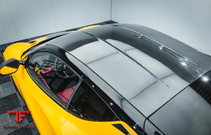 LOTUS EMIRA CARBON BODY KIT