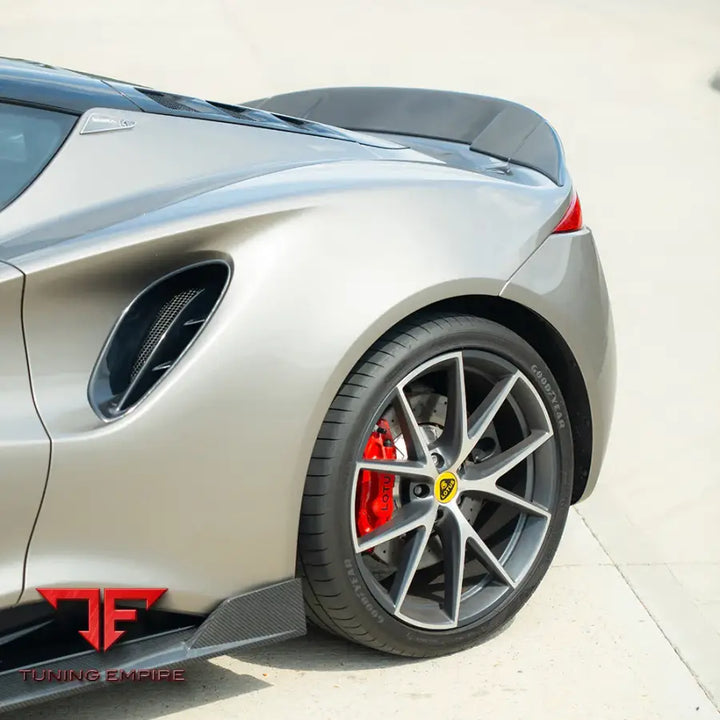 LOTUS EMIRA CARBON FIBER PARTS