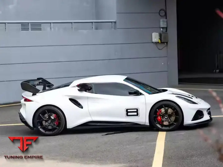 LOTUS EMIRA GT4 CARBON FIBER BODY KIT