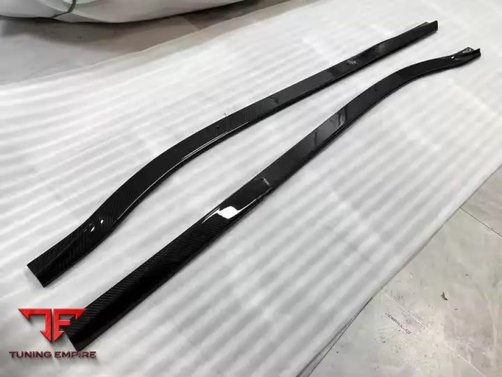 LOTUS EMIRA GT4 CARBON FIBER BODY KIT