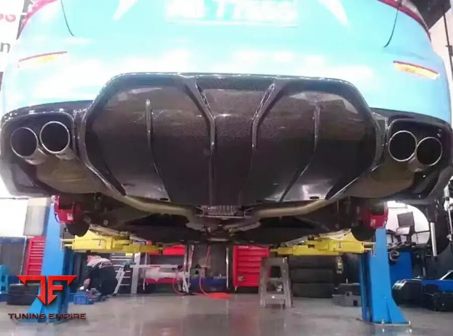 MASERATI GHIBLI CARBON FIBER REAR DIFFUSER