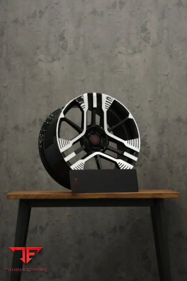 MASERATI GHIBLI SQ4 WHEELS