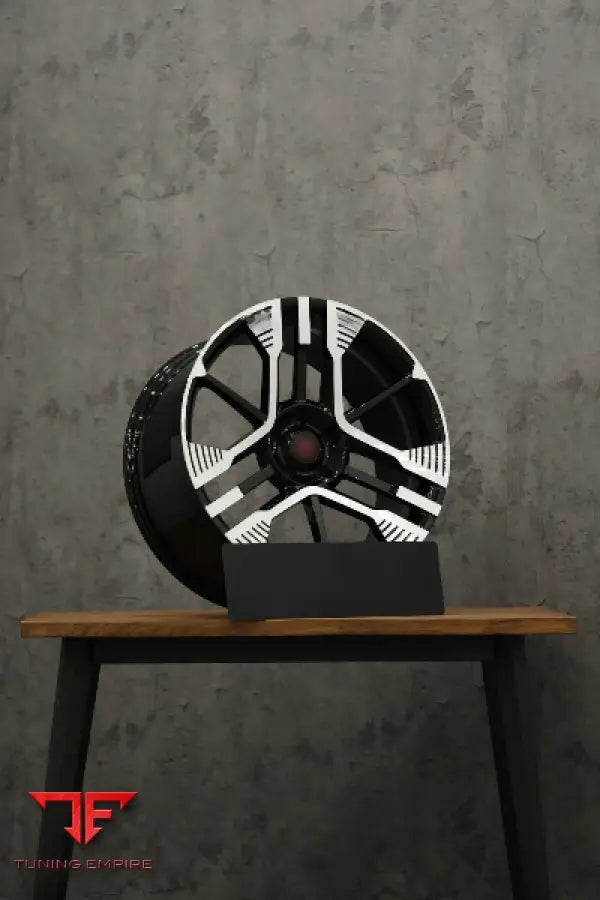 MASERATI GHIBLI SQ4 WHEELS