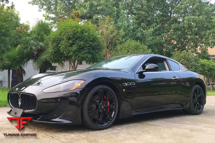 MASERATI GRANTURISMO MC STYLE SIDE SKIRTS