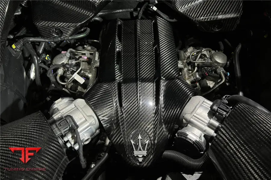 MASERATI MC20 DRY CARBON FIBER ENGINE COVER REPLACEMENT