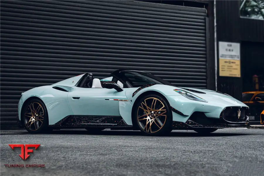 MASERATI MC20 DRY CARBON FIBER MIRROR HOUSING