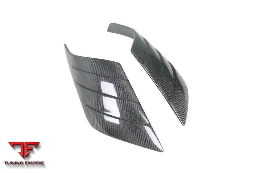 MASERATI MC20 SVD STYLE DRY CARBON FIBER FRONT FENDER PATCH