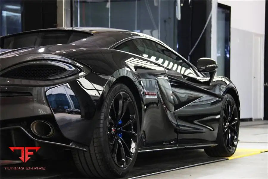 MCLAREN 540C/570S/570GT OEM STYLE CARBON FIBER SIDE SKIRTS BSD