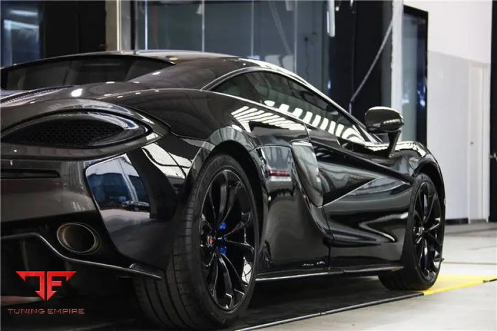 MCLAREN 540C/570S/570GT OEM STYLE CARBON FIBER SIDE SKIRTS BSD