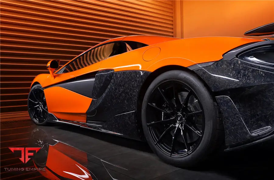 MCLAREN 600LT CARBON FIBER QUARTER PANEL SIDE SCOOPS BSD