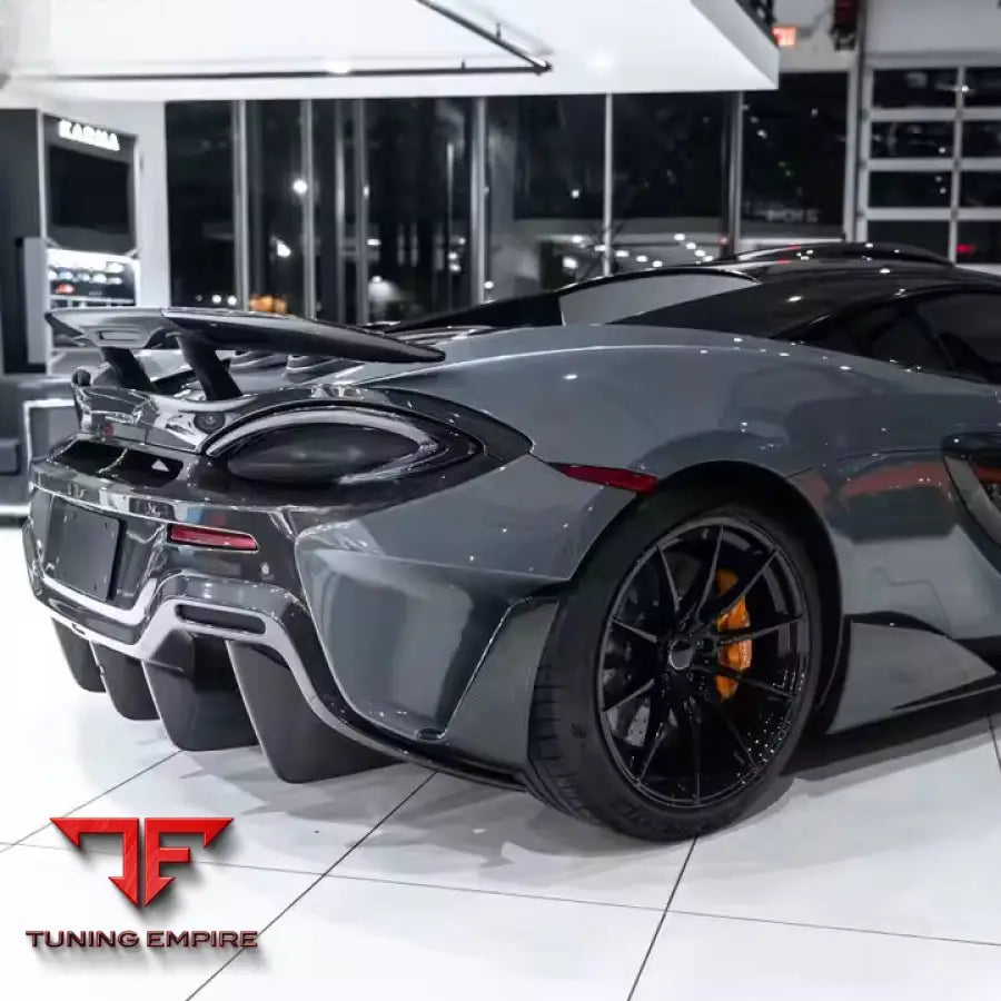 MCLAREN 600LT DRY CARBON FIBER BODY KIT PARTS
