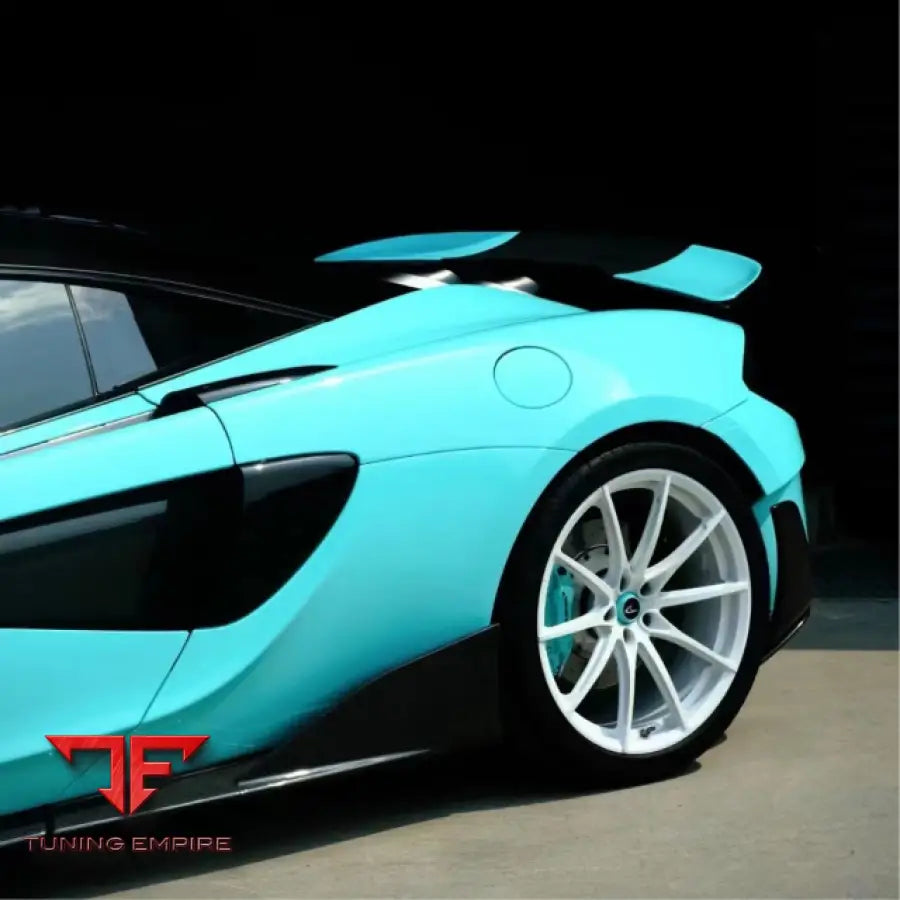 MCLAREN 600LT DRY CARBON FIBER BODY KIT PARTS