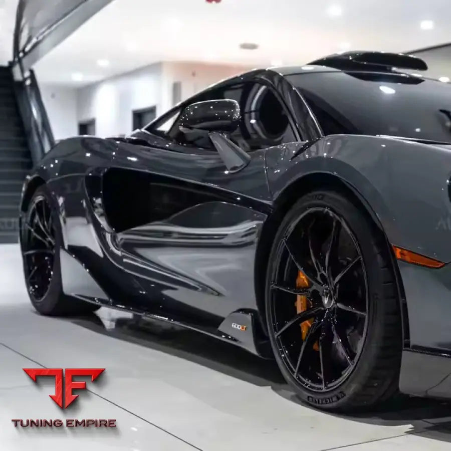 MCLAREN 600LT DRY CARBON FIBER BODY KIT PARTS