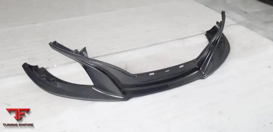 MCLAREN 650S CARBON FIBER FRONT LIP