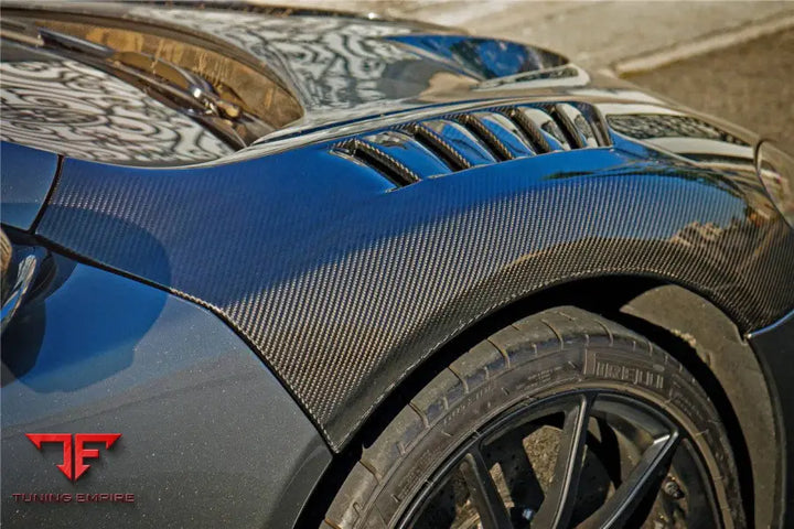 MCLAREN 650S OD STYLE AUTOCLAVE CARBON FIBER FRONT FENDER BSD