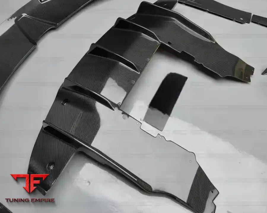 MCLAREN 720S CARBON BODY KIT