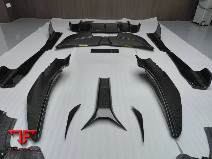 MCLAREN 720s CARBON FIBER AERO RAZOR KIT