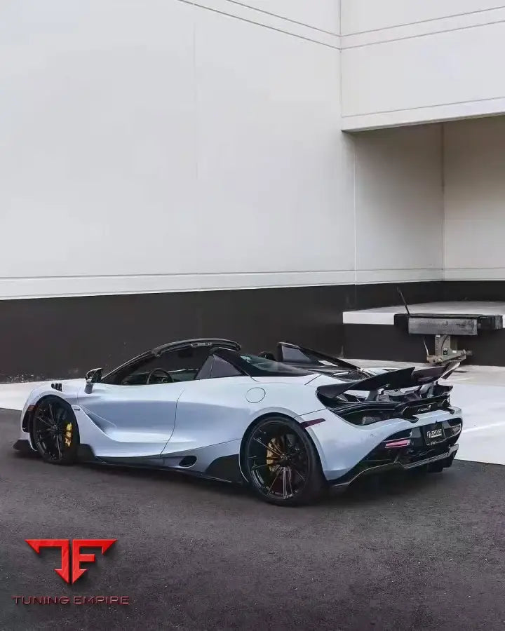 MCLAREN 720S CARBON FIBER BODY KIT