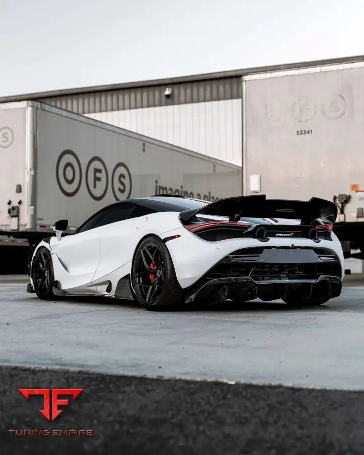 MCLAREN 720s CARBON FIBER RAZOR BODY KIT