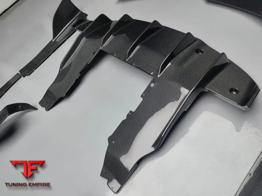 MCLAREN 720s CARBON FIBER RAZOR BODY KIT