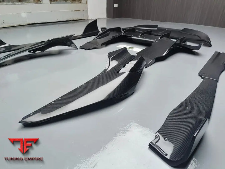 MCLAREN 720s CARBON FIBER RAZOR BODY KIT