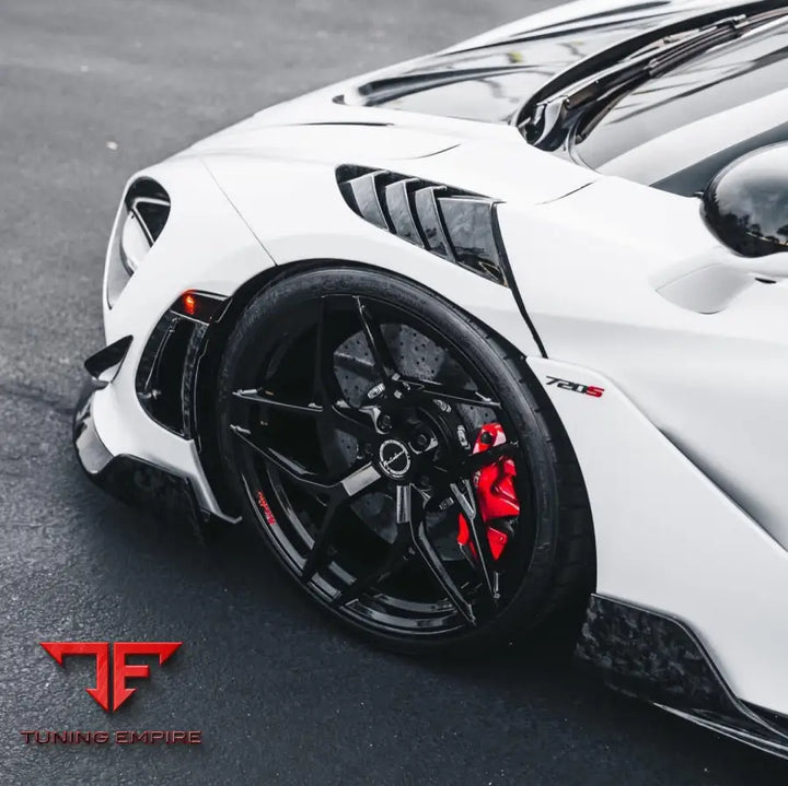 MCLAREN 720s CARBON FIBER RAZOR BODY KIT