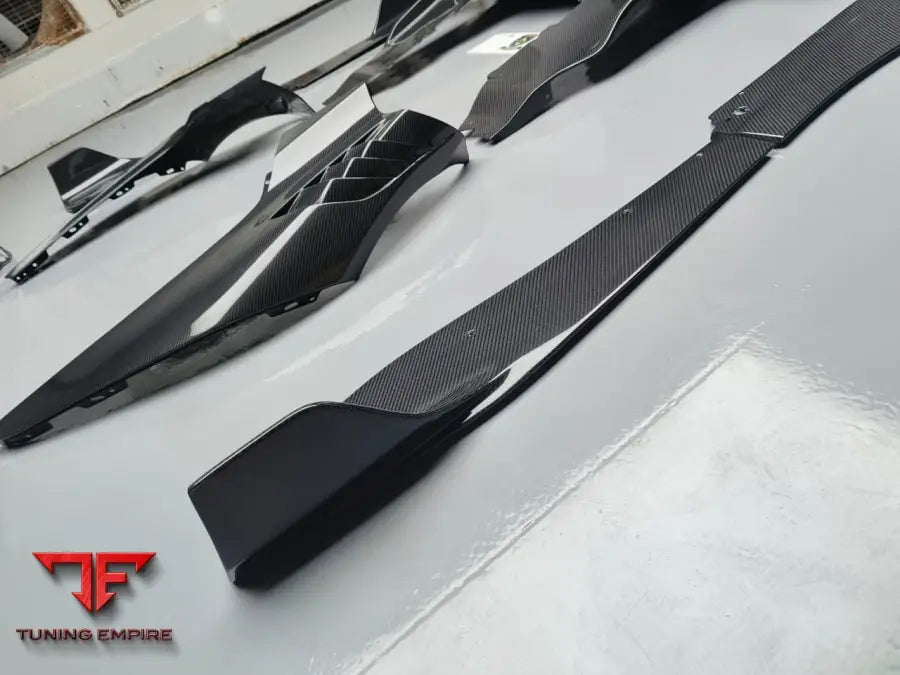 MCLAREN 720s CARBON FIBER RAZOR BODY KIT