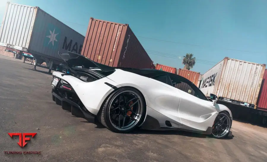 MCLAREN 720s CARBON FIBER RAZOR BODY KIT