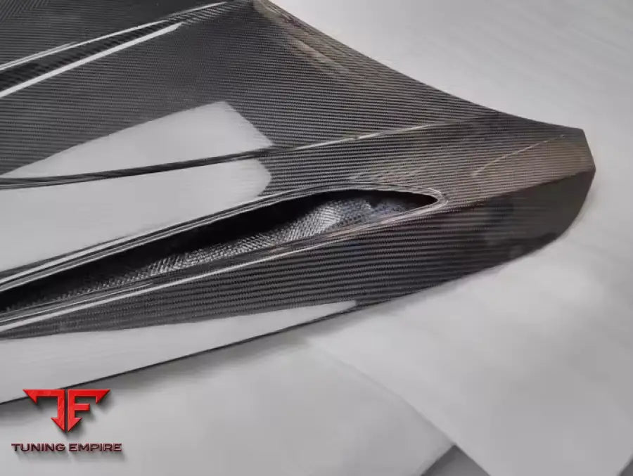 MCLAREN 720S R STYLE CARBON PARTS