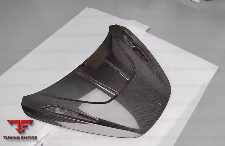 MCLAREN 720S R STYLE CARBON PARTS