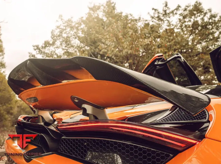MCLAREN 720S CARBON PARTS 2017Y