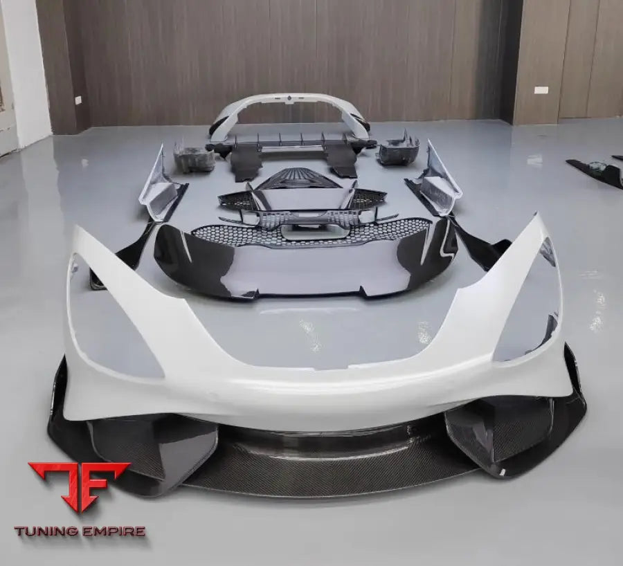 MCLAREN 720S DRY CARBON BODY KIT