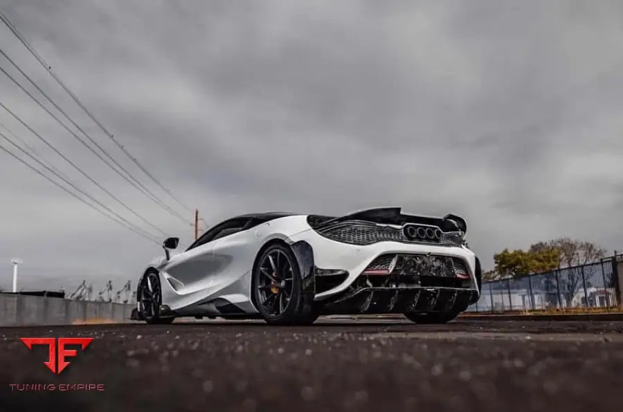 MCLAREN 720S DRY CARBON BODY KIT