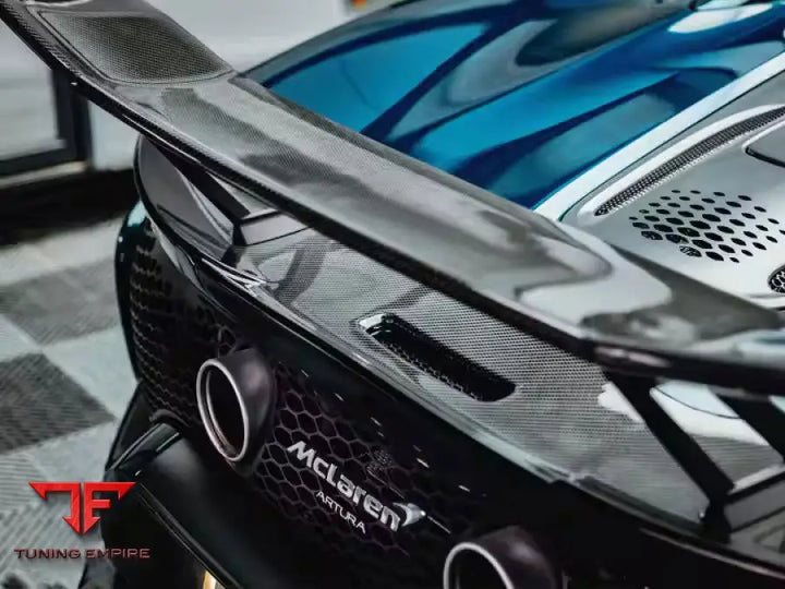 MCLAREN ARTURA AMANS STYLE DRY CARBON FIBER BODY KIT AUTOMOTIVE ACCESSORIES FOR MCLAREN ARTURA