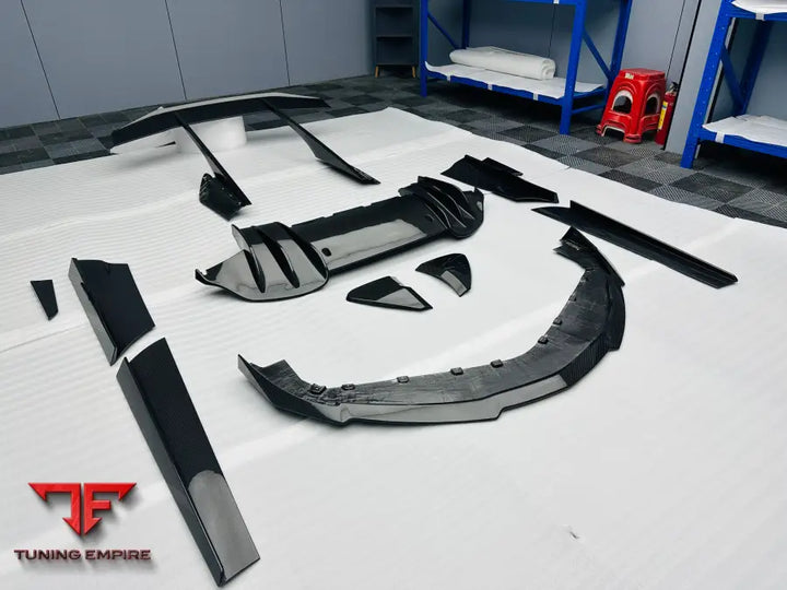 MCLAREN ARTURA CARBON PARTS