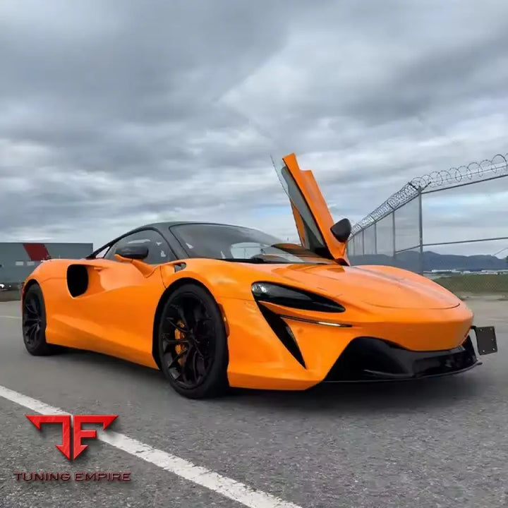 MCLAREN ARTUTRA DRY CARBON BODY KIT