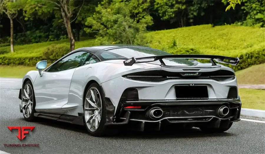 MCLAREN GT CARBON FIBER BODY KIT