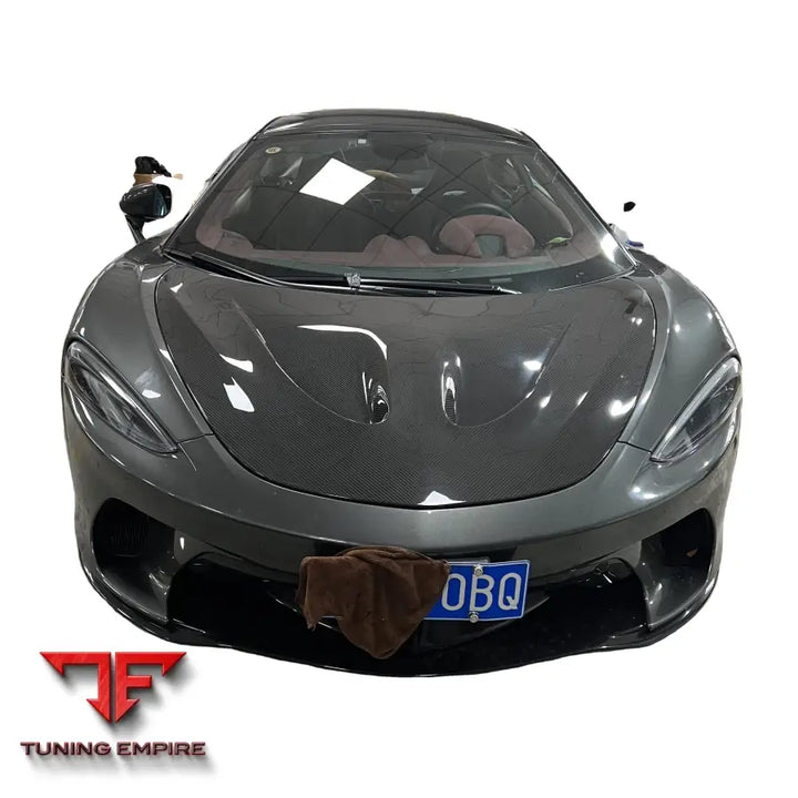 MCLAREN GT CARBON FIBER ENGINE HOOD