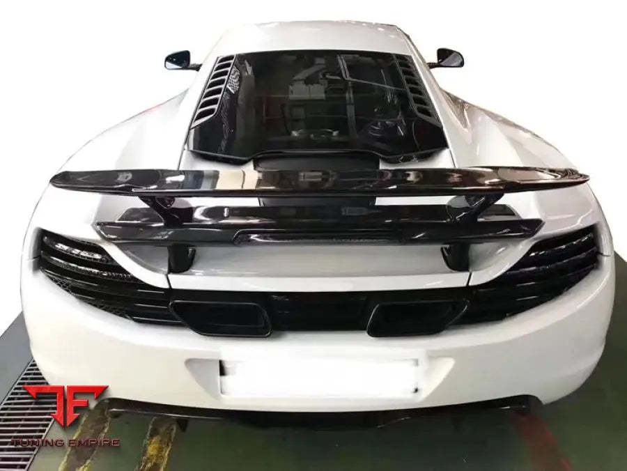 MCLAREN MP4-12C CARBON PARTS