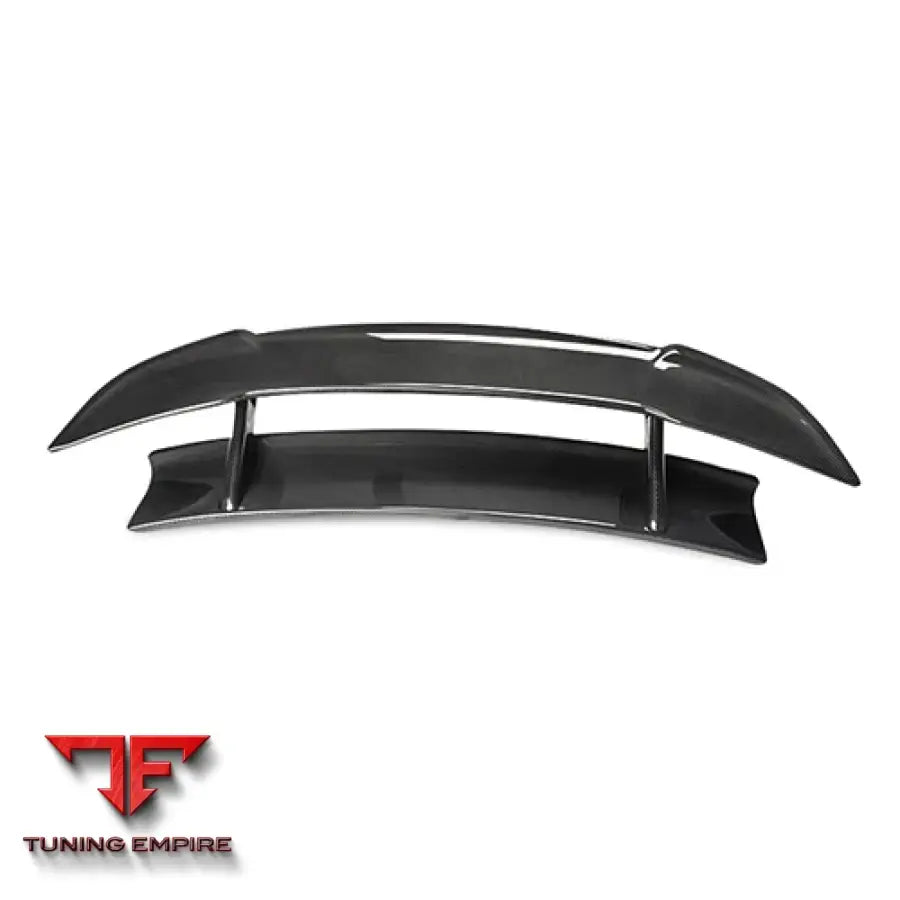 MCLAREN MP4-12C DRY CARBON FIBER BODY KIT